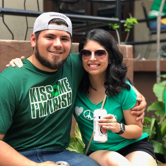 Profile Picture of Kenny Tangarife (@tangaken) on Poshmark