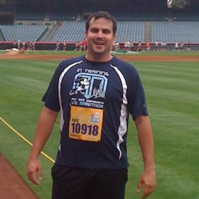 Profile Picture of Stephen Lindstrom (@sjlindstrom) on Twitter