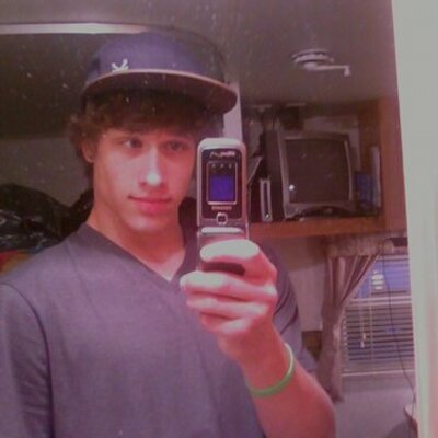 Profile Picture of Joshua Errett (@Joshiee_1LUV) on Twitter