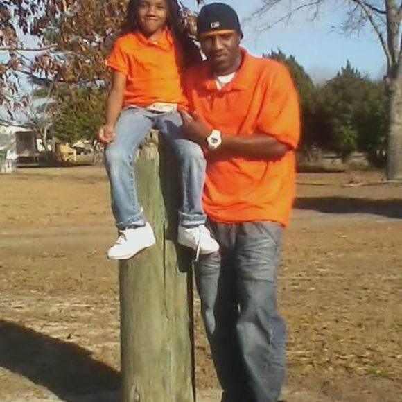 Profile Picture of Vodell Reaves (@dellamafia) on Poshmark