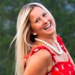 Profile Picture of Pennie Roberts (@penpenroberts) on Instagram