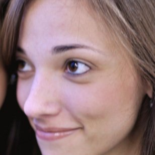 Profile Picture of Julia Gonçalves (@julia_ag) on Twitter