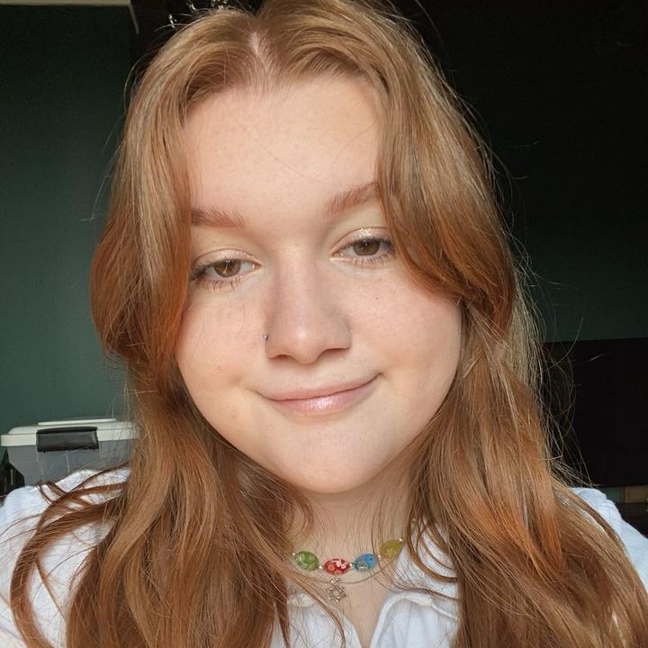 Profile Picture of Hannah (@hosharow) on Tiktok