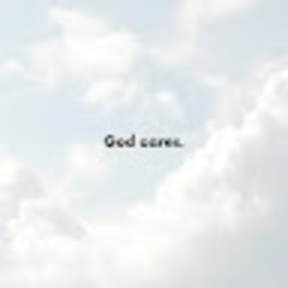 Profile Picture of Akilah Swerngin (@akilahswerngin) on Poshmark