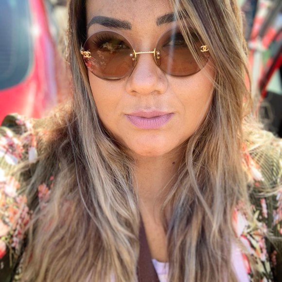 Profile Picture of Iris Rosas (@jaelrg) on Poshmark