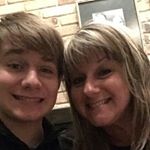 Profile Picture of Lisa Dunn (@mommechick__) on Instagram