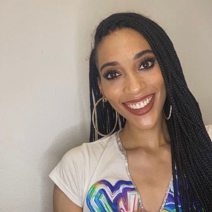 Meghan McCain's Hairstylist... - Tiktok Profile Picture of   Meghan McCain's Hairstylist... (@sydneyduncanonem) on Tiktok