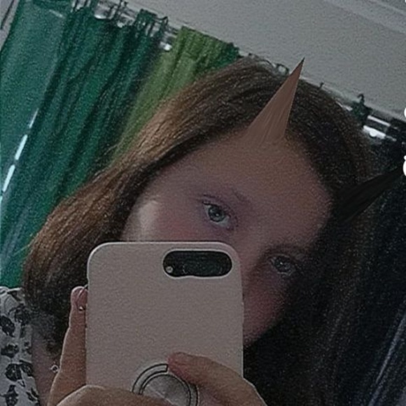 Abagail Abagail - Poshmark Profile Picture of Abagail Abagail (@abagail200713) on Poshmark