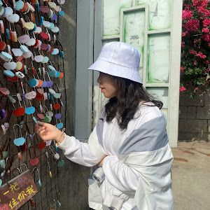 Profile Picture of meilingzhang_ (@meilingzhang_) on Tiktok