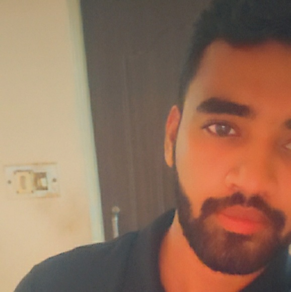 Profile Picture of Gitesh Dhobe (@giteshgdd) on Poshmark