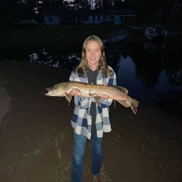 Profile Picture of Taleah Lasee (@taleahlasee) on Poshmark