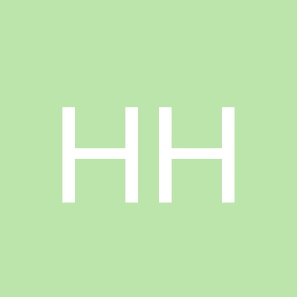 Profile Picture of Heroine Honour (@gsgngan) on Poshmark