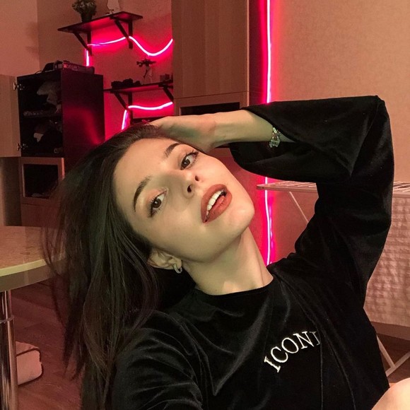 Profile Picture of Bradely Brouillard (@bradely_b) on Poshmark