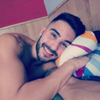 Profile Picture of Brian Mujica Lorenzo (@bryan123lore) on Twitter