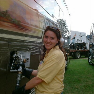 Profile Photo of Rachel  Burton (@wrenchwench) on Twitter