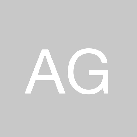 Profile Picture of Alejandro Gongora (@gongora2912) on Poshmark