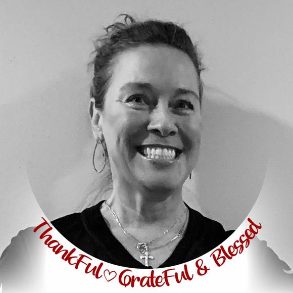 Profile Picture of Carie Cottongim (@clc45449) on Poshmark