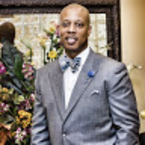 Profile Picture of Arthur Mitchell (@artmitchell20) on Poshmark