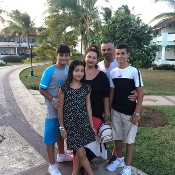 Profile Picture of Dragos Grosu (@dragosgrosu) on Poshmark