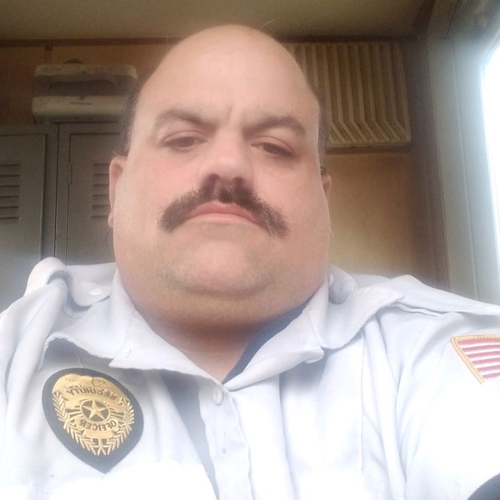 Profile Picture of jason (@jasoncalkins325) on Tiktok