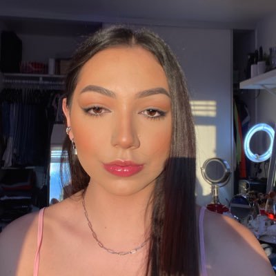 Profile Picture of Erica (@erica_babees) on Twitter