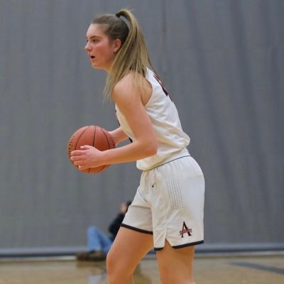 Profile Picture of Ashley Iiams (@ashleyiiams35) on Twitter