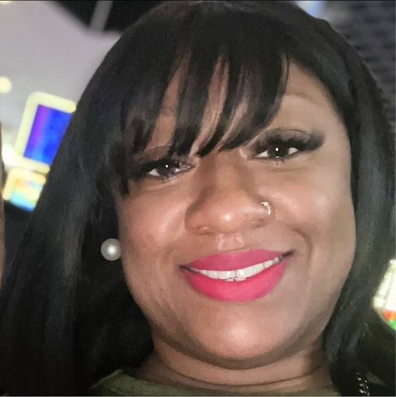 Profile Picture of Jaime Dowd (@davisjaime77) on Poshmark