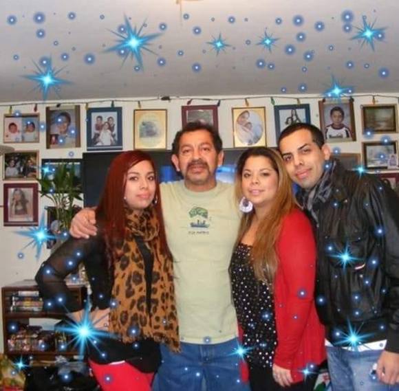 Profile Picture of David Munoz (@davidmunoz1978) on Poshmark