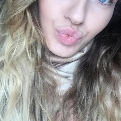 Profile Picture of Ella Hailey (@EllaHailey1) on Twitter