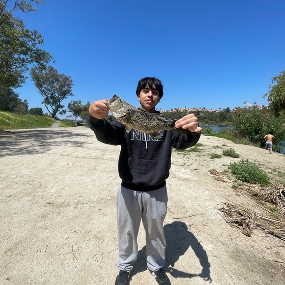 Profile Picture of Jonathan Valdivia (@jonathanvald697) on Poshmark