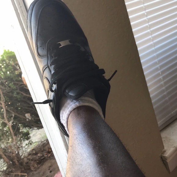 Profile Picture of Kodak Shamlin (@koedak) on Poshmark