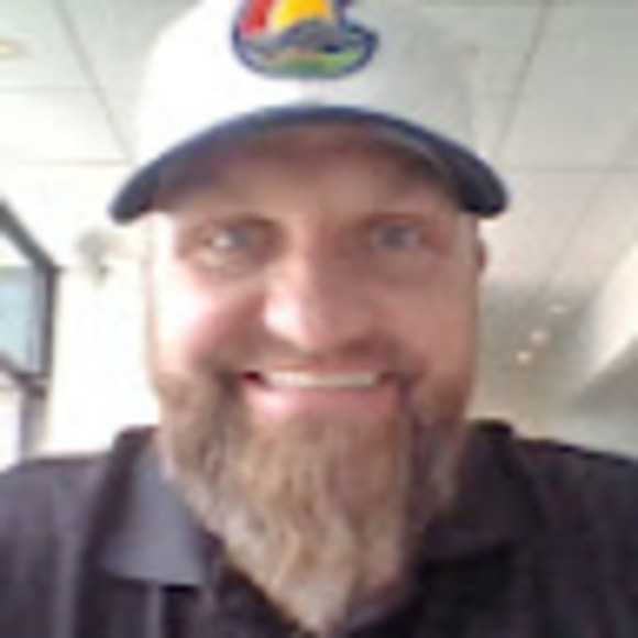 Profile Picture of Thomas Olson (@thomasolson218) on Poshmark