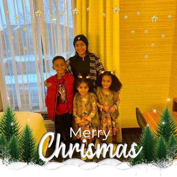 Profile Picture of Michele Laurito (@mlaurito1023) on Poshmark