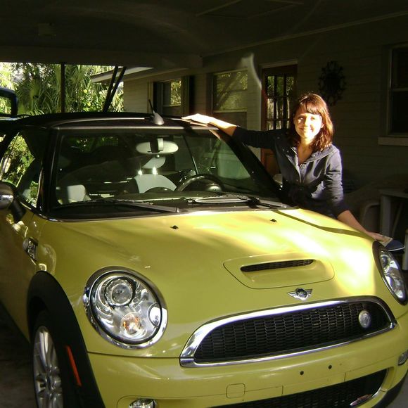 Profile Picture of Ecaterina Antonov (@verdnik) on Poshmark