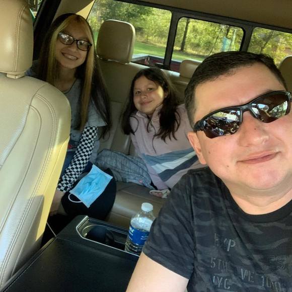 Profile Picture of Mauricio Benavides (@maurijos11) on Poshmark