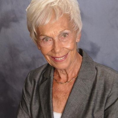 Profile Picture of Nancy McConnell (@Nancy10020) on Twitter