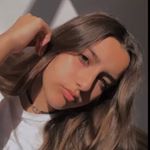 Profile Picture of Pour mes best 🤗 (@olivia.priveeeeeee) on Instagram