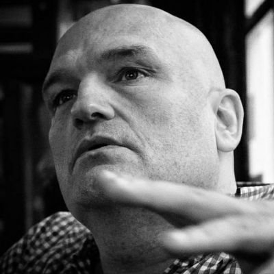 Profile Picture of Paul McNeilly (@Paul1McNeilly) on Twitter