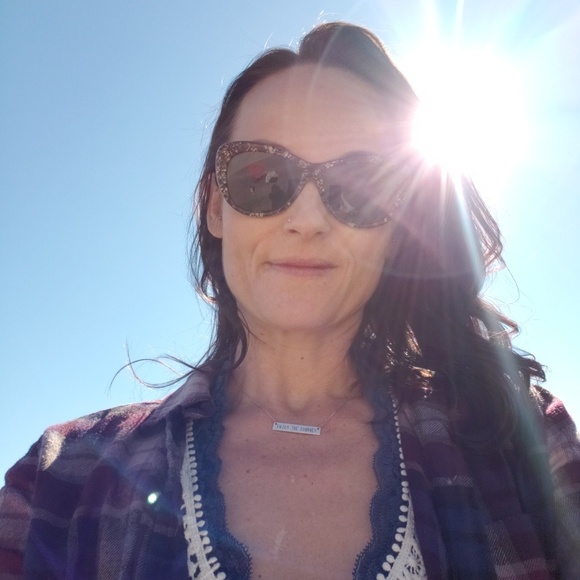 Profile Picture of Marilyn Gamby (@mdgamby) on Poshmark