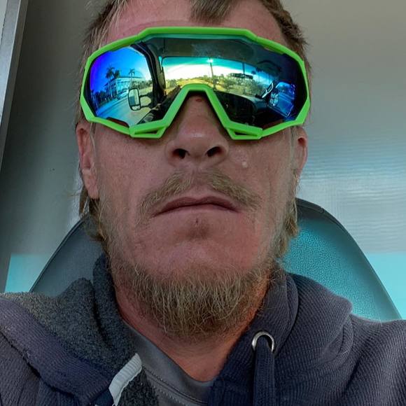 Profile Picture of Steven Lefebvre (@stevel4296) on Poshmark