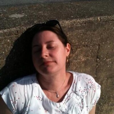 Profile Picture of Anne ETIENNE-CARDIN (@@cardianne) on Twitter