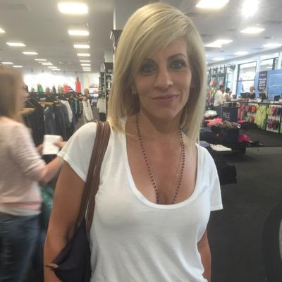 Profile Picture of Janet Snyder (@JanetSnyderKISS) on Twitter