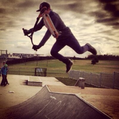 Profile Picture of Corey Lee Waring (@Corey_lee14) on Twitter