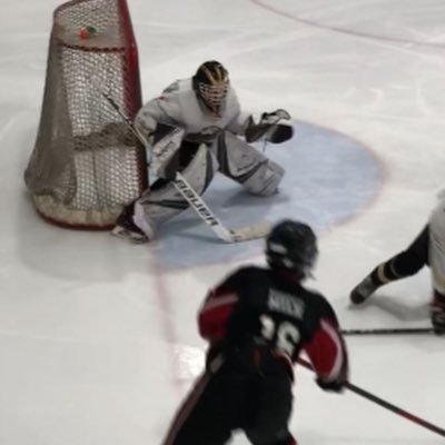 Profile Picture of Sean Shanahan (@SeanSha14971102) on Twitter