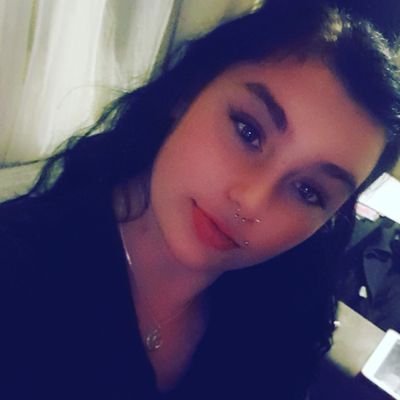 Profile Picture of Monique Louise Richardson Broadhurst (@MoniqueLouiseR1) on Twitter
