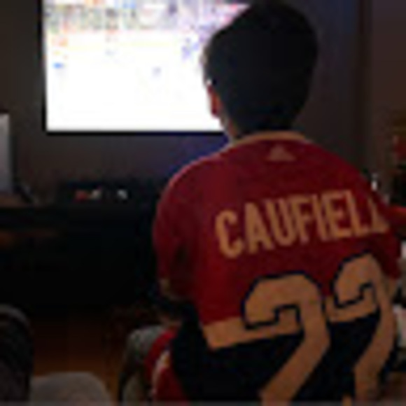 Profile Picture of Vincent Lortie (@vincentlortie44) on Poshmark