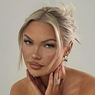 Profile Picture of emily.howe (@emily.howe) on Instagram
