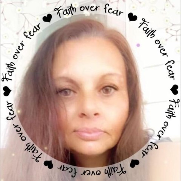 Profile Picture of Jenny Tuttle (@jennytuttle95) on Poshmark