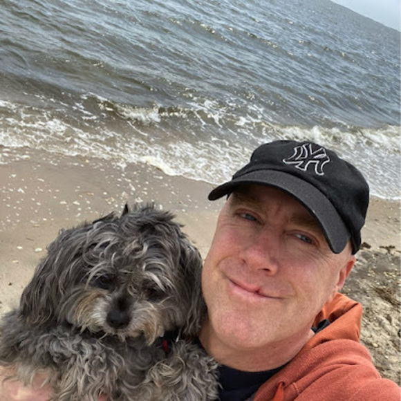 Profile Picture of Richard Ludwig (@rcgklud3108) on Poshmark