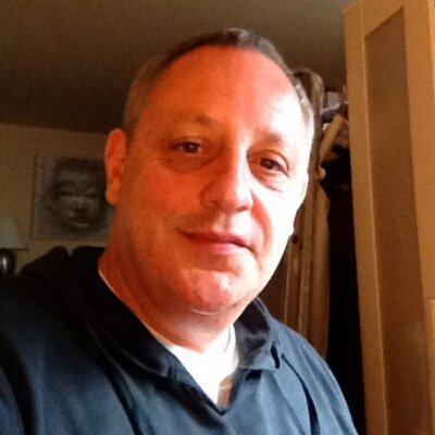 Profile Picture of Eric Tenenbaumon Twitter